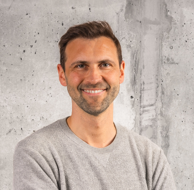 Dr. Wolfgang Gründinger